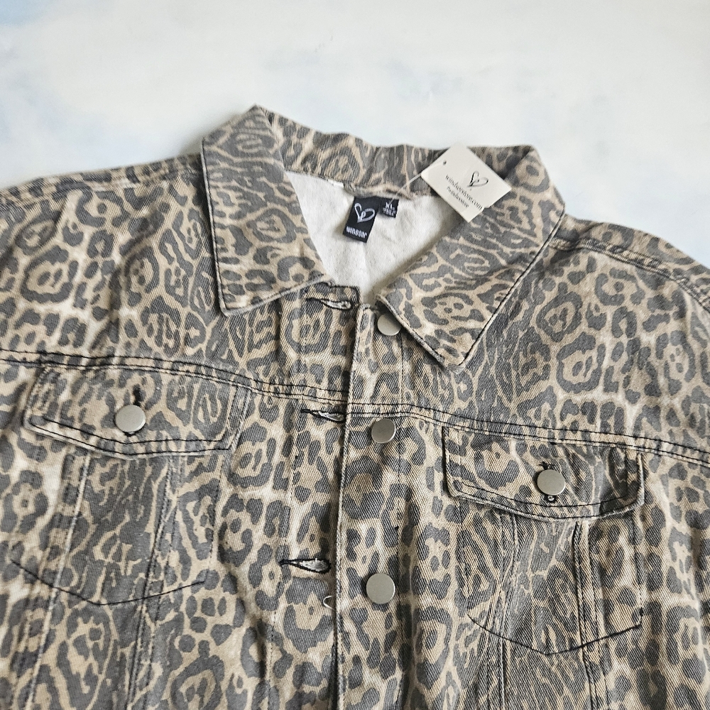 Leopard Print Cropped Jacket - Picture 6 of 11